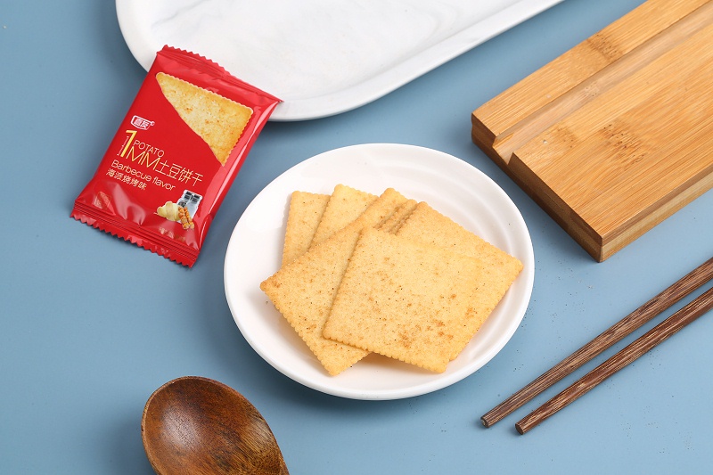 【嘉友1MM土豆饼干烧烤味/酱油味】像纸一样薄的小饼干，脆不可挡~