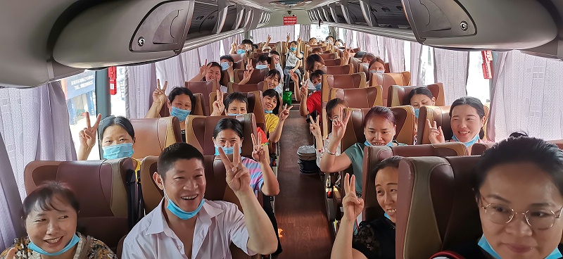 嘉友生日会——感恩有你，一路同行！
